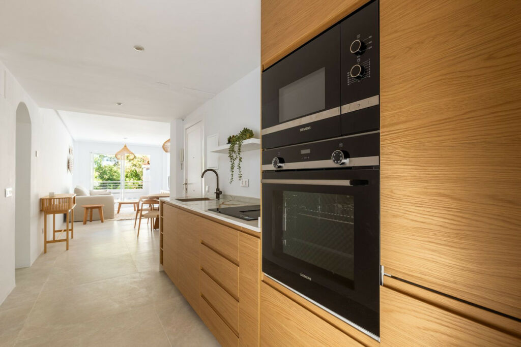 Penthouse Los Arqueros Málaga - image 9