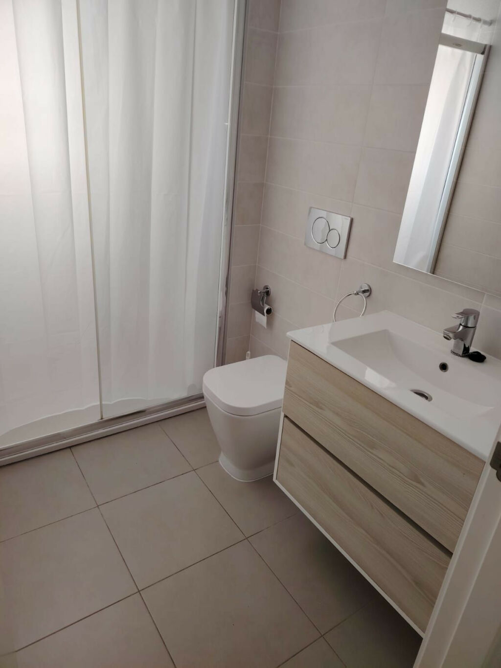 Middle Floor Apartment Arenales del Sol Alicante - image 8