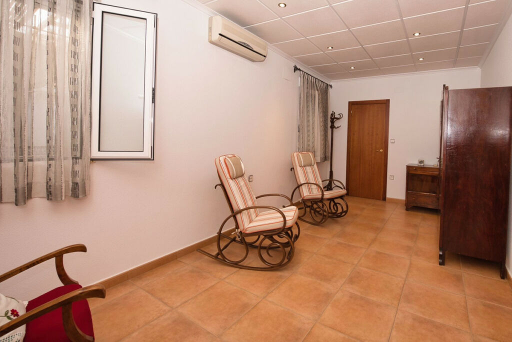 Semi-Detached House Benijofar Alicante - image 9