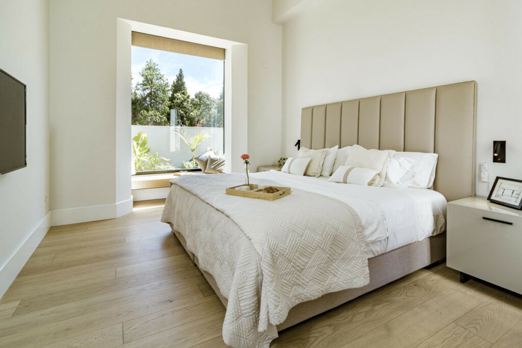 Detached Villa Marbella Málaga - image 9