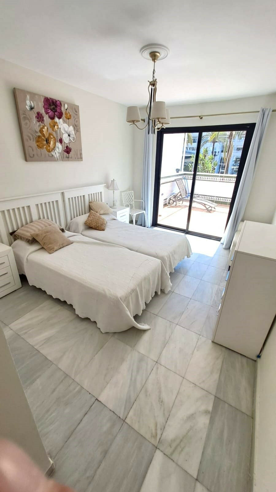 Middle Floor Apartment Puerto Banús Málaga - image 9