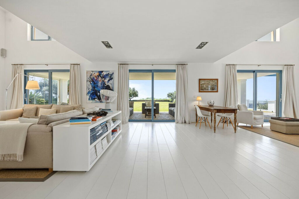 Detached Villa Benahavís Málaga - image 9