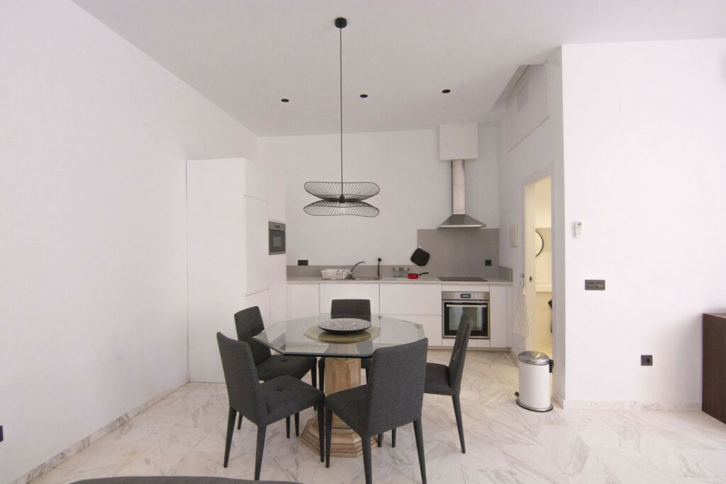 Ground Floor Apartment La Mairena Málaga - image 9