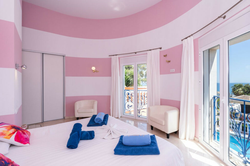 Detached Villa La Cala de Mijas Málaga - image 9