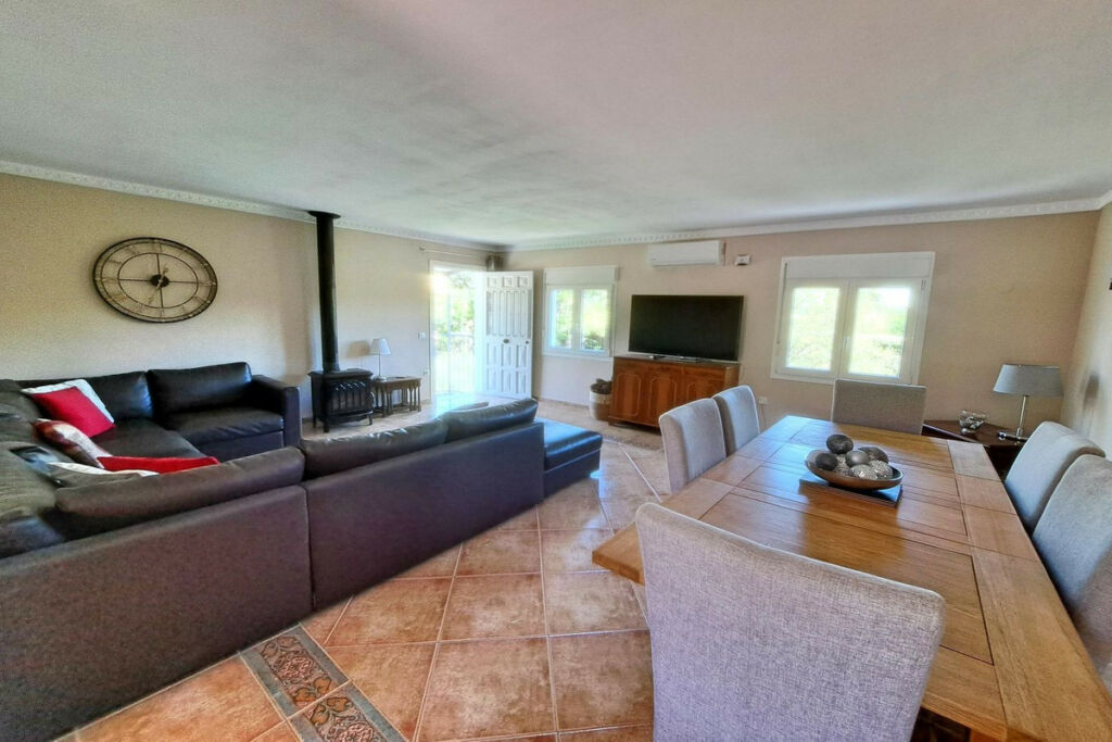 Detached Villa Coín Málaga - image 9