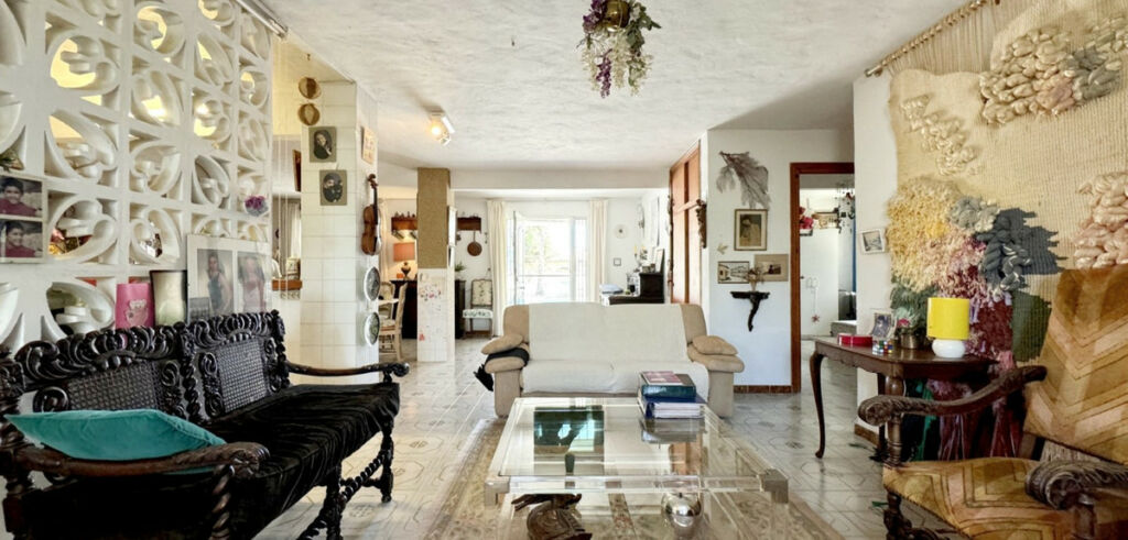 Detached Villa La Zenia Alicante - image 9