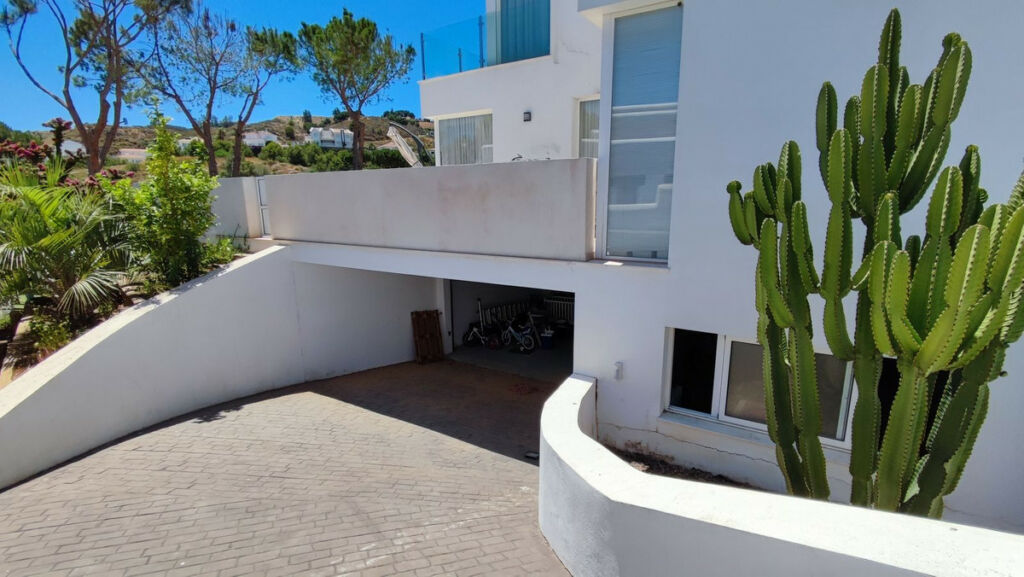 Detached Villa La Cala Golf Málaga - image 9