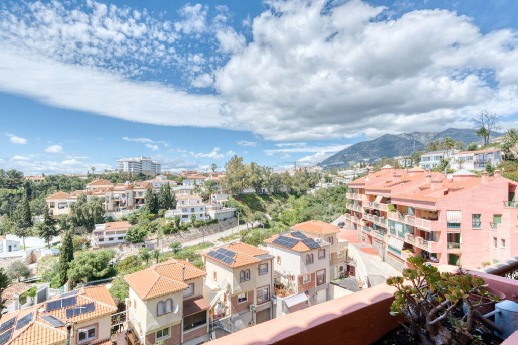 Penthouse Torreblanca Málaga - image 9