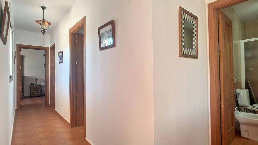 Detached Villa Corumbela Málaga - image 9