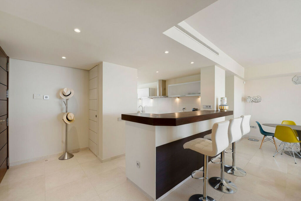 Penthouse Los Flamingos Málaga - image 9