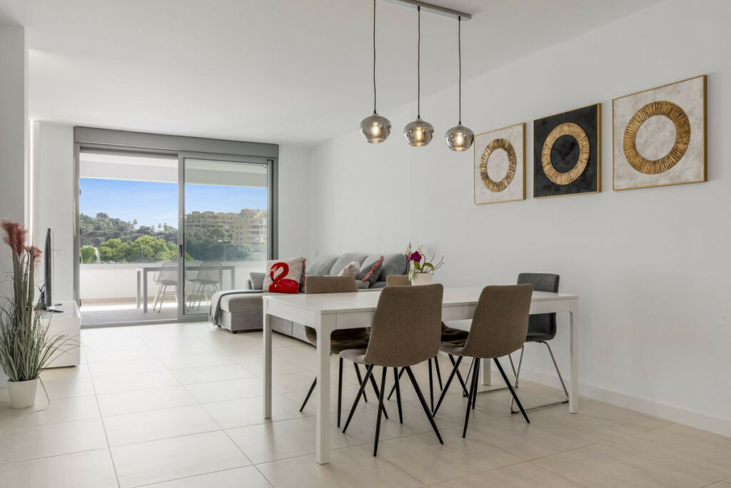 Penthouse Selwo Málaga - image 9