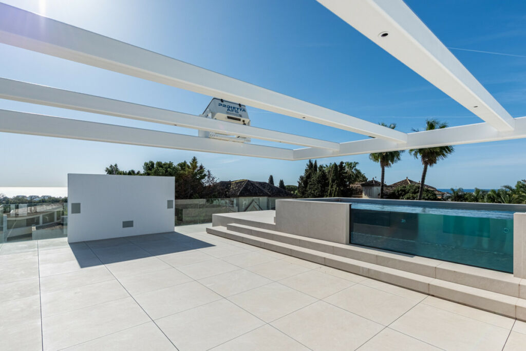 Semi-Detached House Nueva Andalucía Málaga - image 12