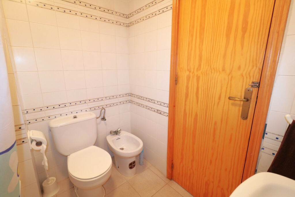 Middle Floor Apartment Mar Azul Alicante - image 9