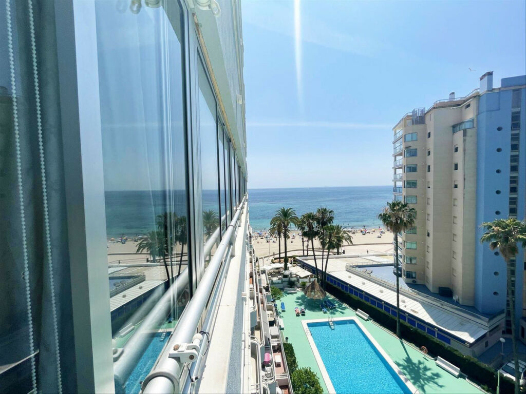 Ground Floor Apartment Calpe Alicante - image 2