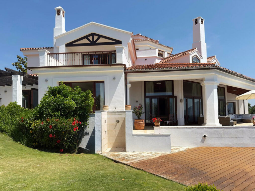 Detached Villa La Zagaleta Málaga - image 9