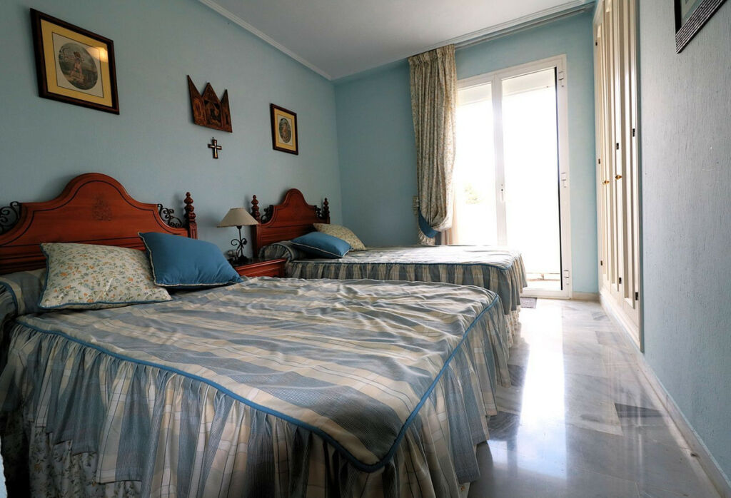 Penthouse Duplex Bel Air Málaga - image 9
