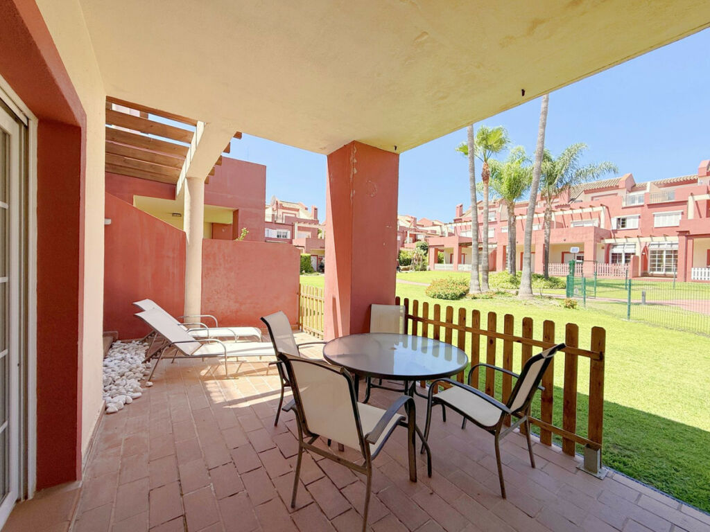 Townhouse Sotogrande Cádiz - image 9