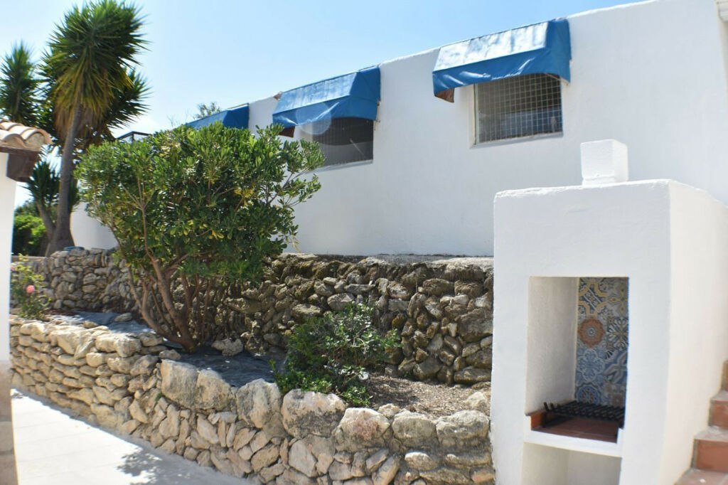 Detached Villa Moraira Alicante - image 9