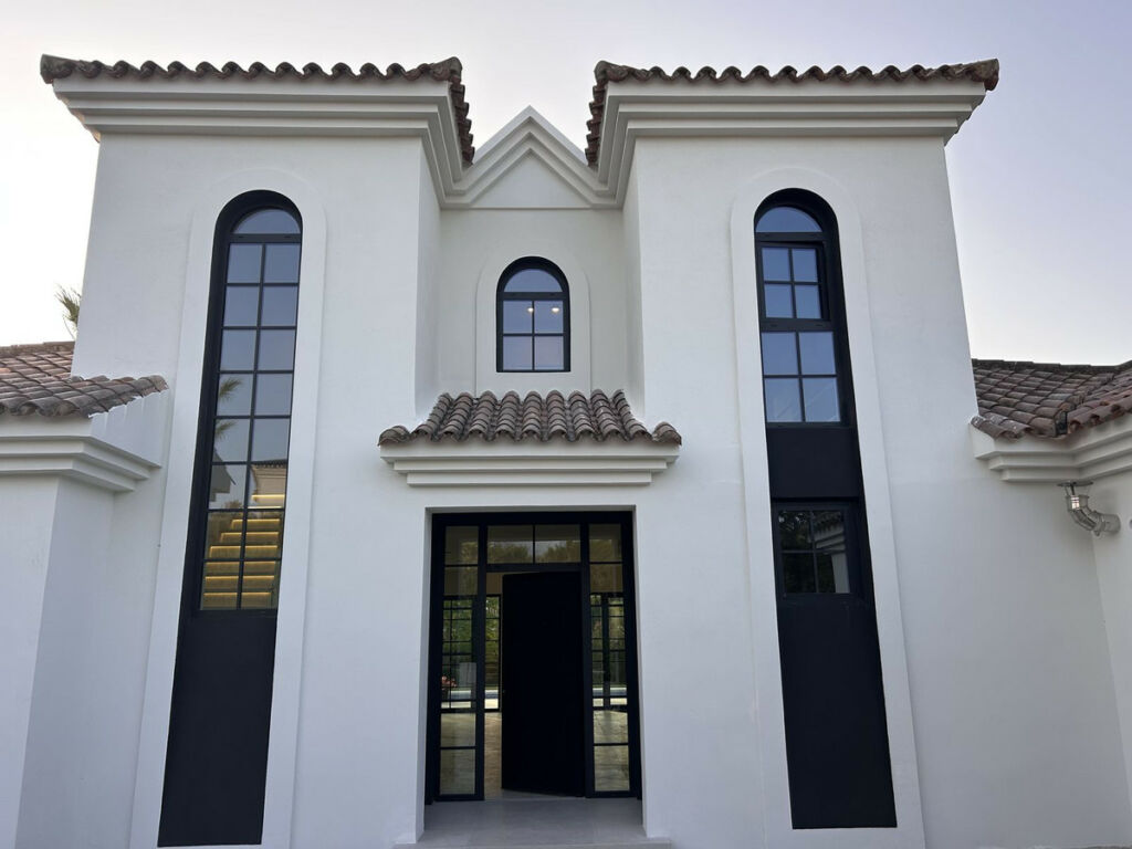 Detached Villa Sotogrande Cádiz - image 2