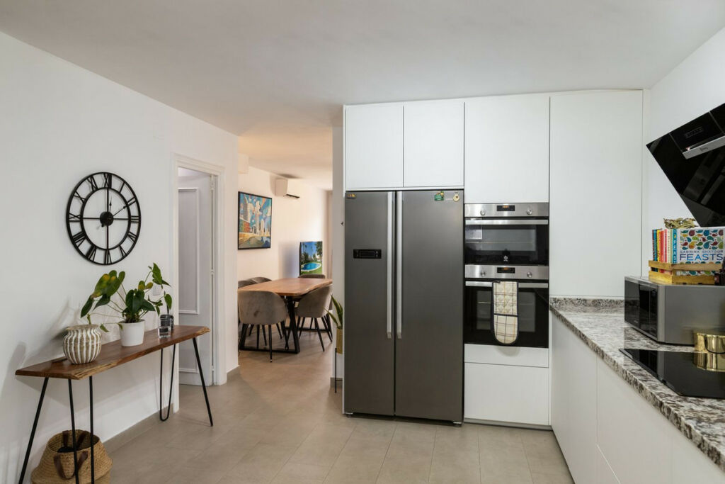 Townhouse Montemar Málaga - image 11