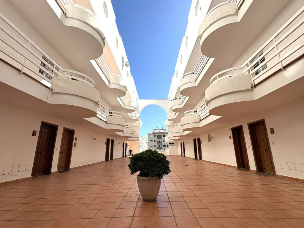 Middle Floor Studio San Luis de Sabinillas Málaga - image 9