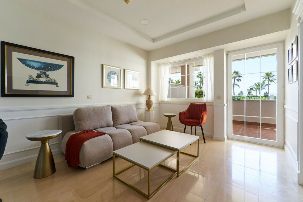 Middle Floor Apartment The Golden Mile Málaga