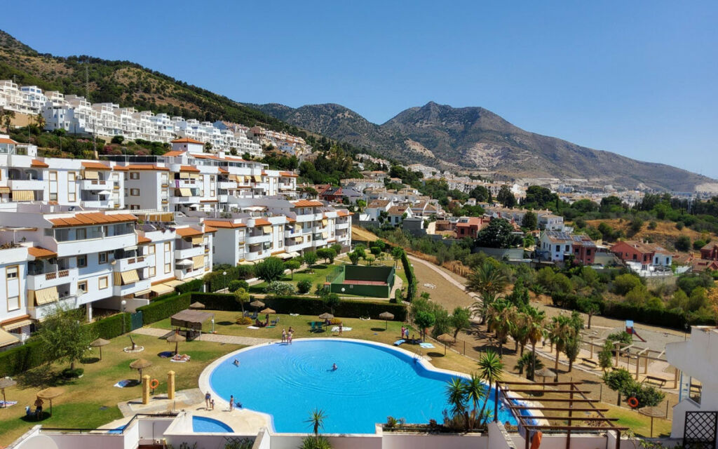 Penthouse Benalmadena Málaga - image 19