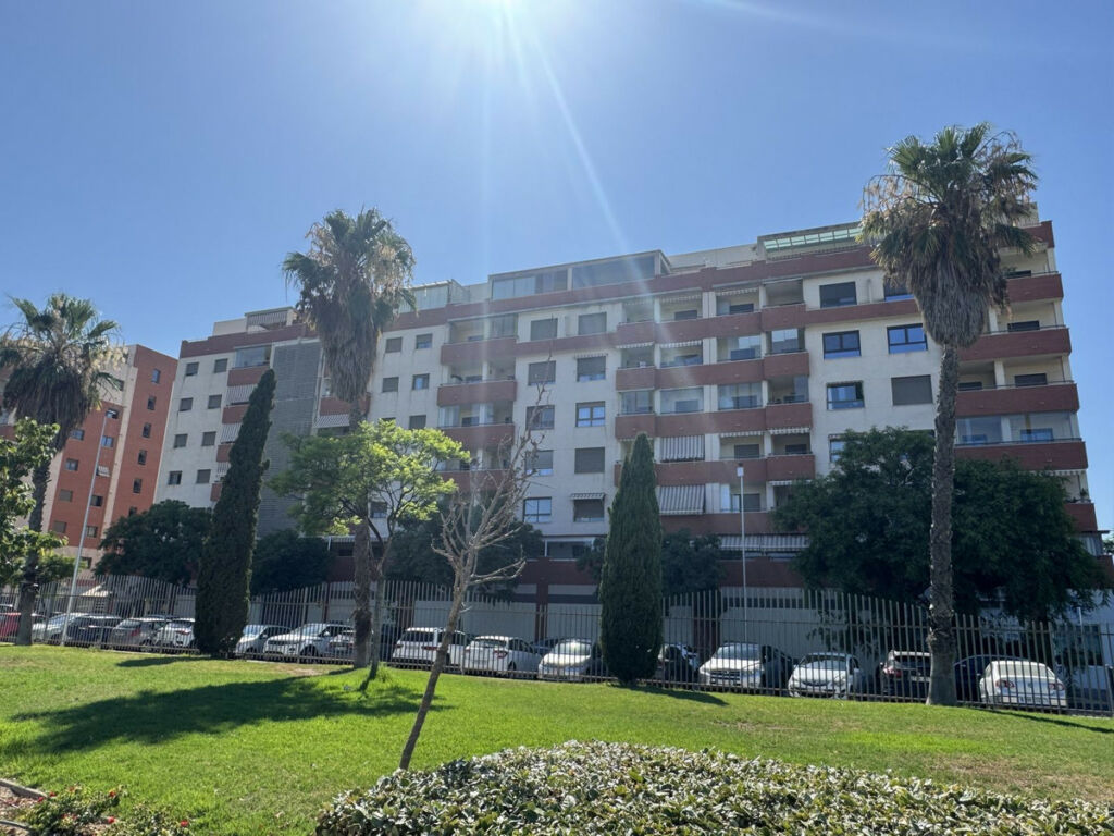 Middle Floor Apartment Málaga Málaga - image 18