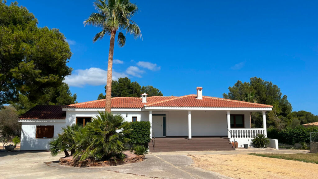 Detached Villa La Nucia Alicante
