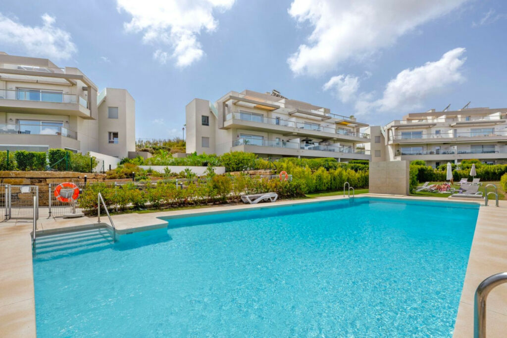 Middle Floor Apartment La Cala Golf Málaga
