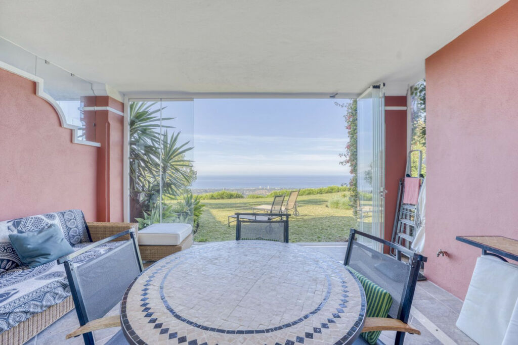 Ground Floor Apartment La Mairena Málaga