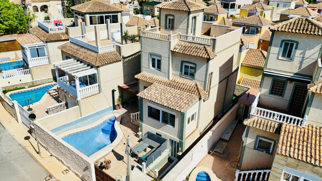Detached Villa San Miguel de Salinas Alicante