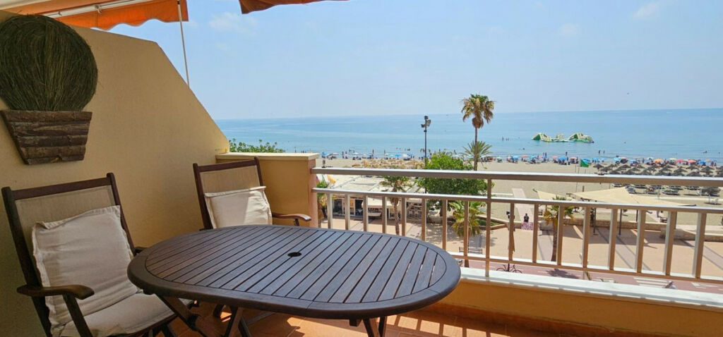 Middle Floor Apartment Los Boliches Málaga