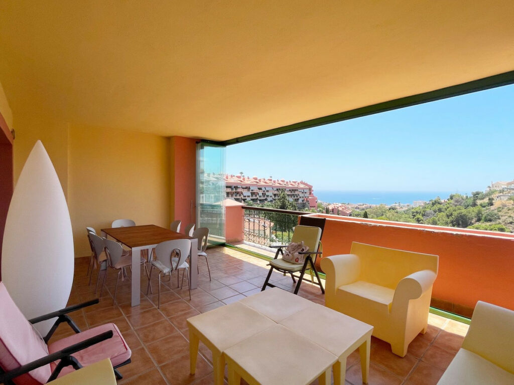 Penthouse Duplex Torreblanca Málaga - image 2