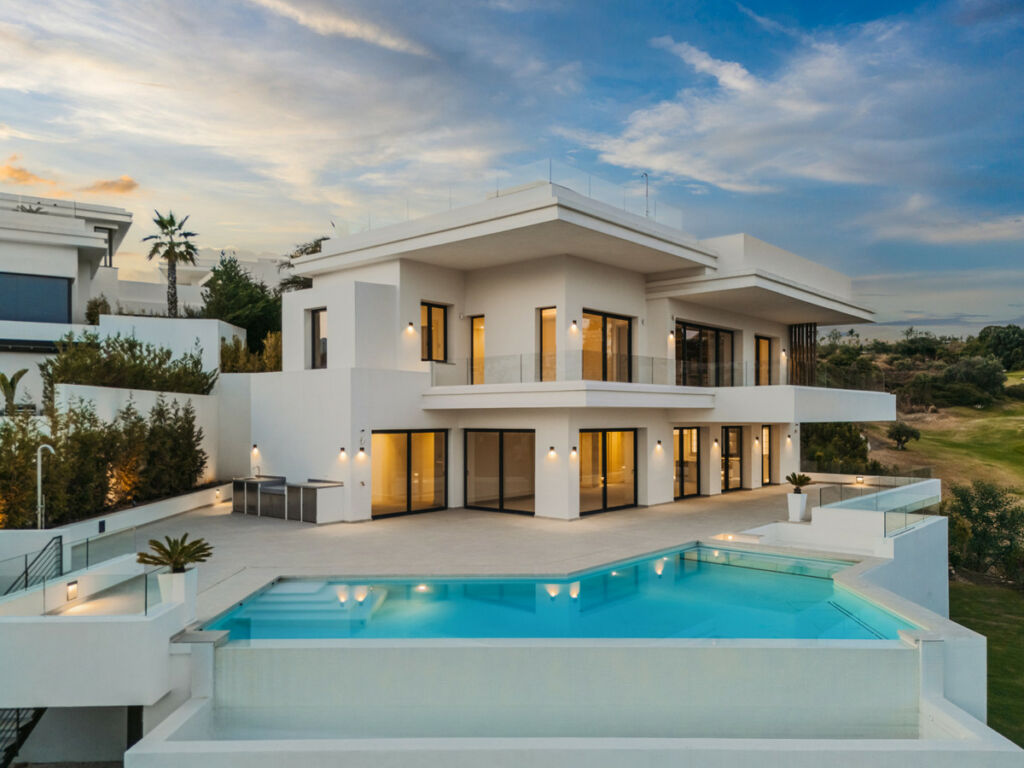 Detached Villa Estepona Málaga