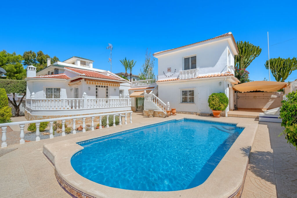 Detached Villa Ciudad Quesada Alicante