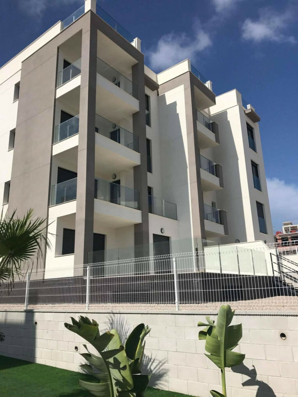 Middle Floor Apartment Villamartin Alicante - image 44