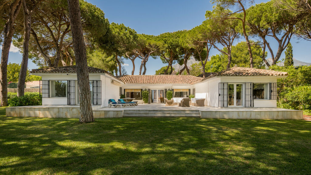 Detached Villa The Golden Mile Málaga