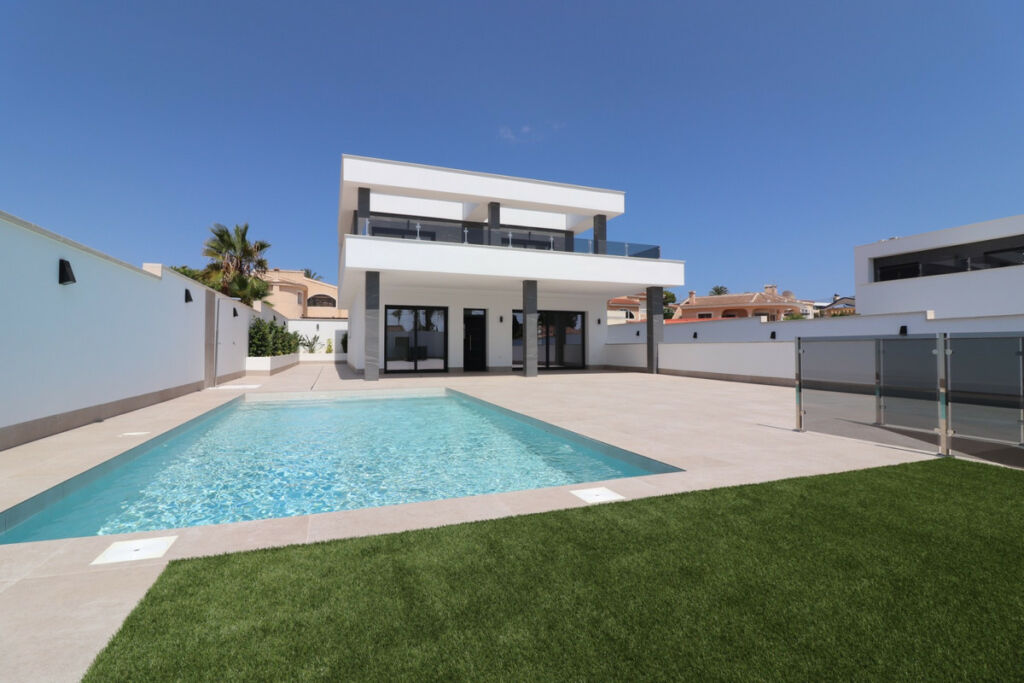 Detached Villa Ciudad Quesada Alicante