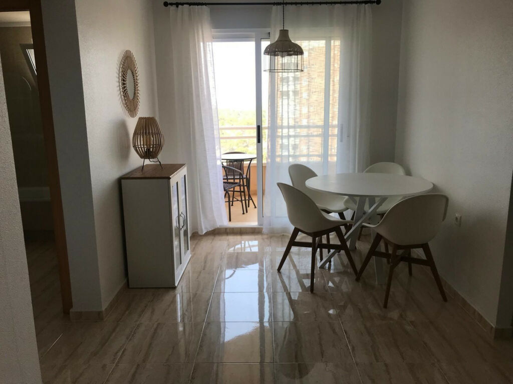 Middle Floor Apartment Benidorm Alicante