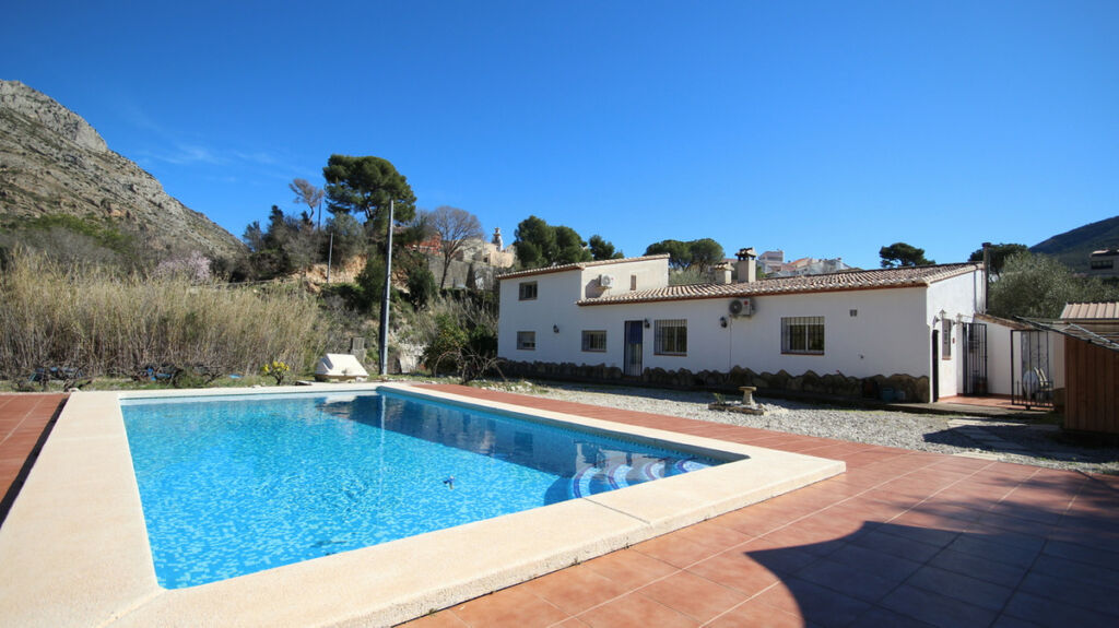 Detached Villa Benigembla Alicante