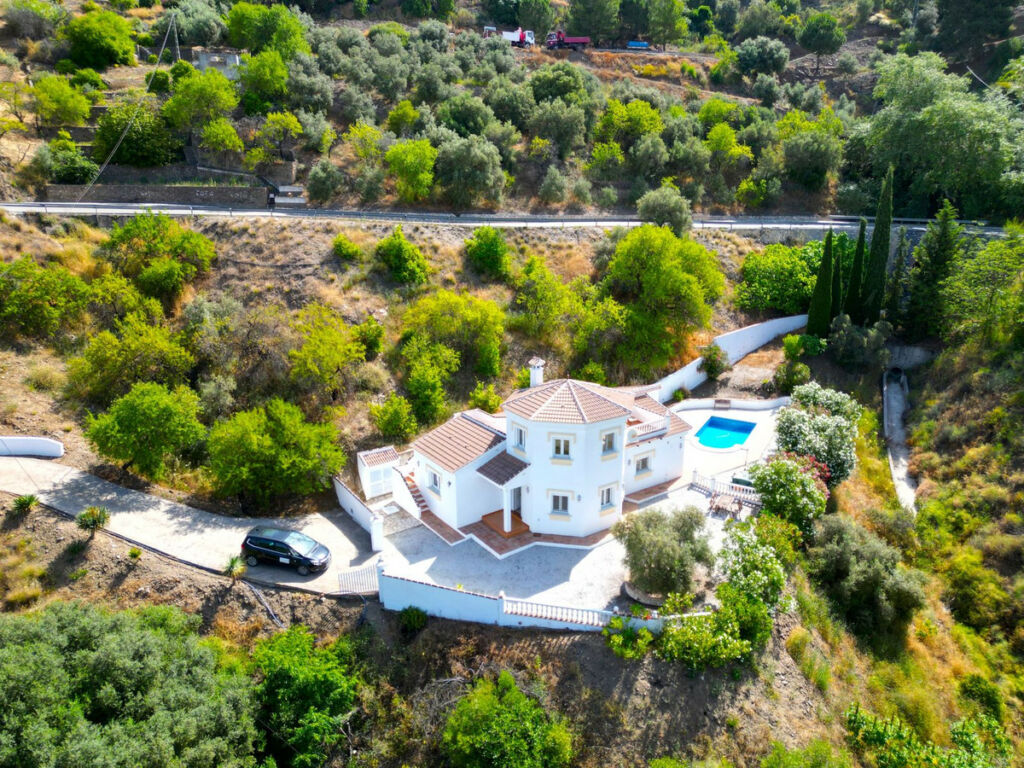 Detached Villa Cómpeta Málaga