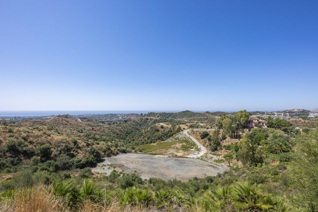 Land Benahavís Málaga