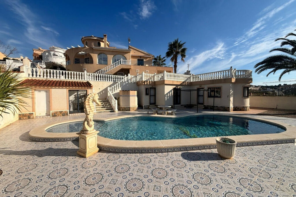 Detached Villa Ciudad Quesada Alicante