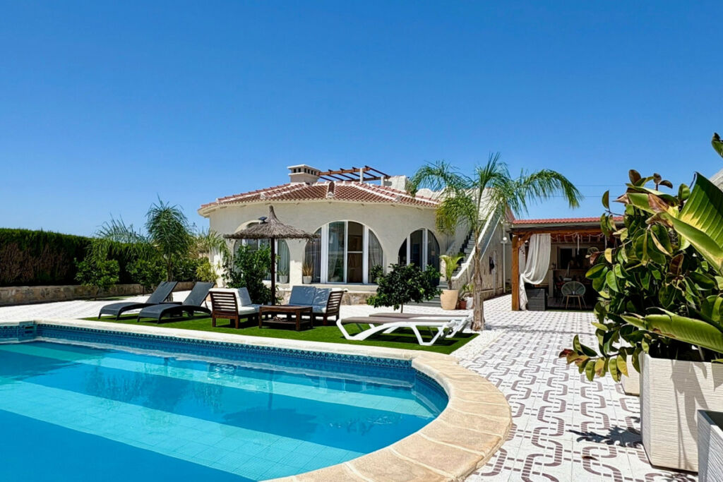 Detached Villa Ciudad Quesada Alicante