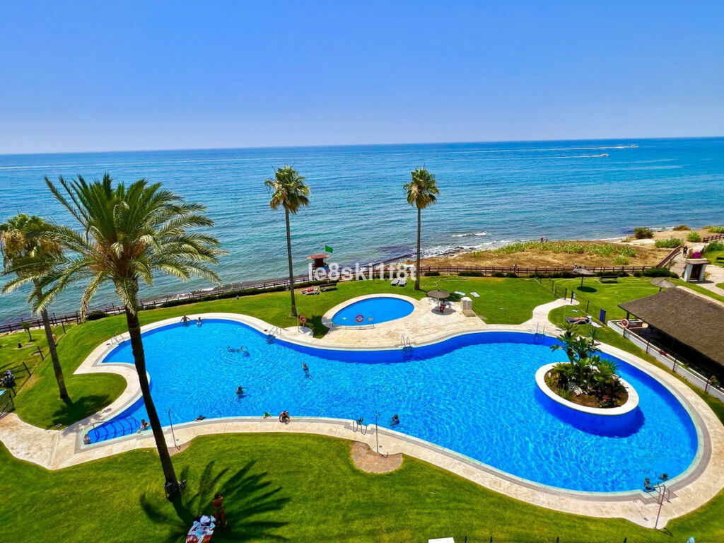 Middle Floor Apartment Calahonda Málaga