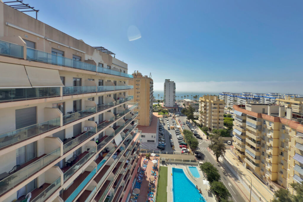 Middle Floor Apartment Benalmadena Málaga