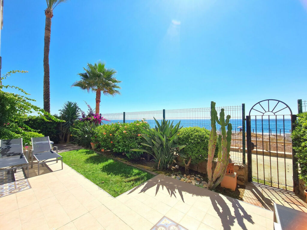 Ground Floor Apartment Casares Playa Málaga