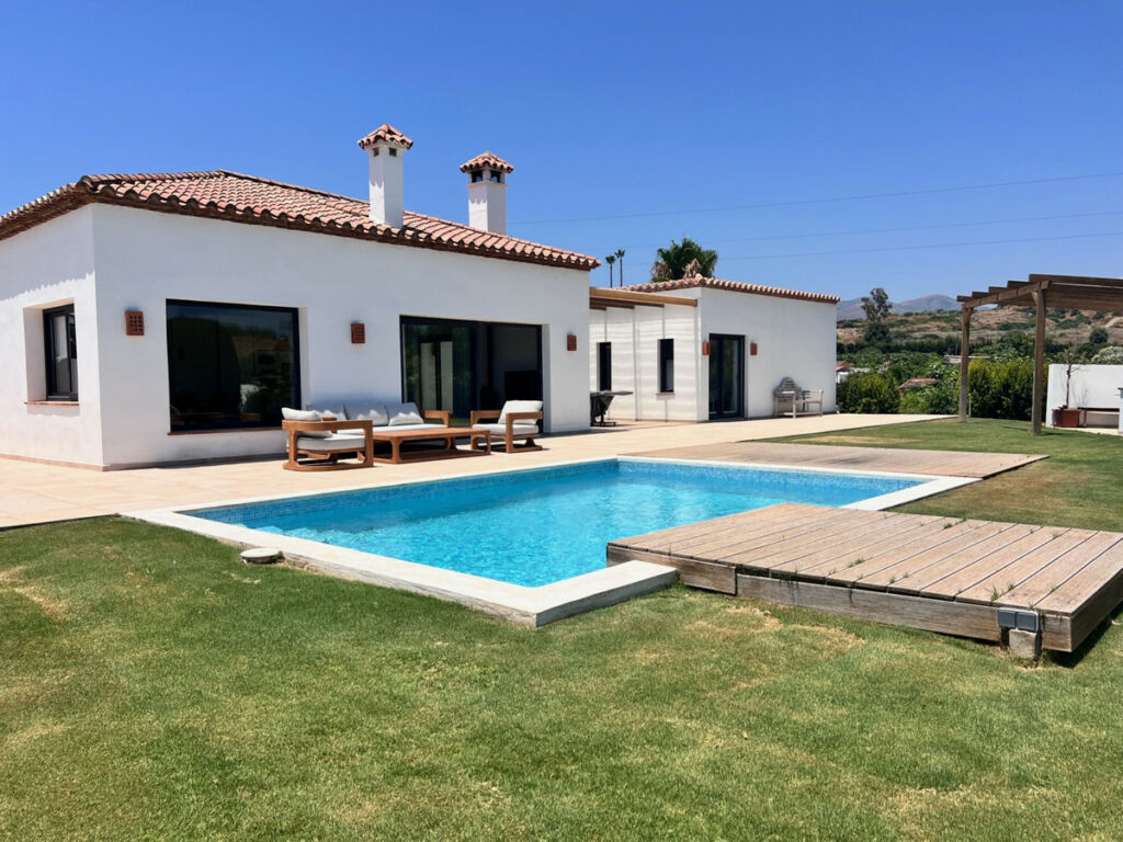 Detached Villa Estepona Málaga