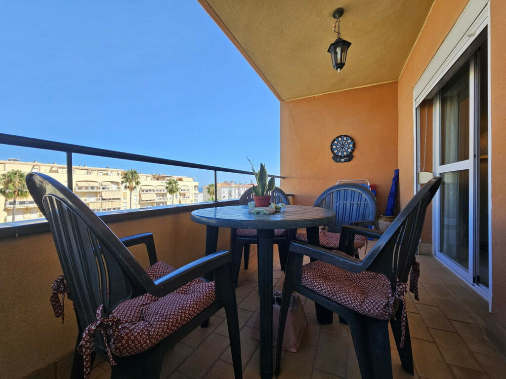 Middle Floor Apartment San Luis de Sabinillas Málaga - image 6